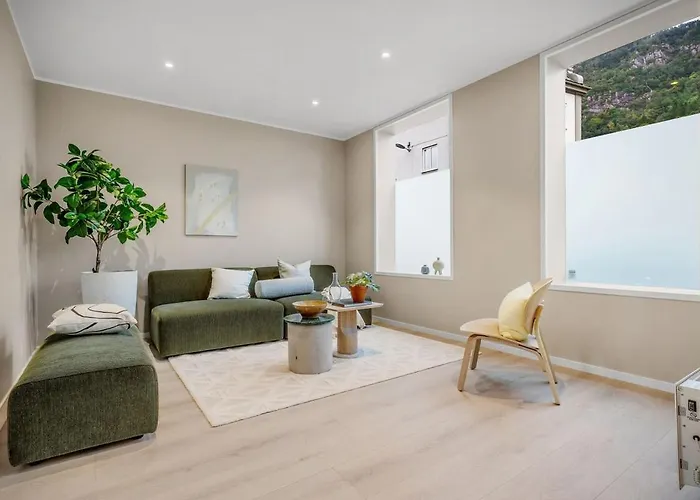 Apartamento Beautiful 3 Centrally Located In Sandviken *